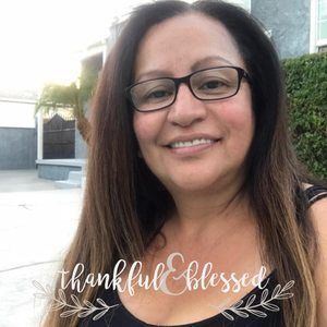 Meet your Posher, Bee